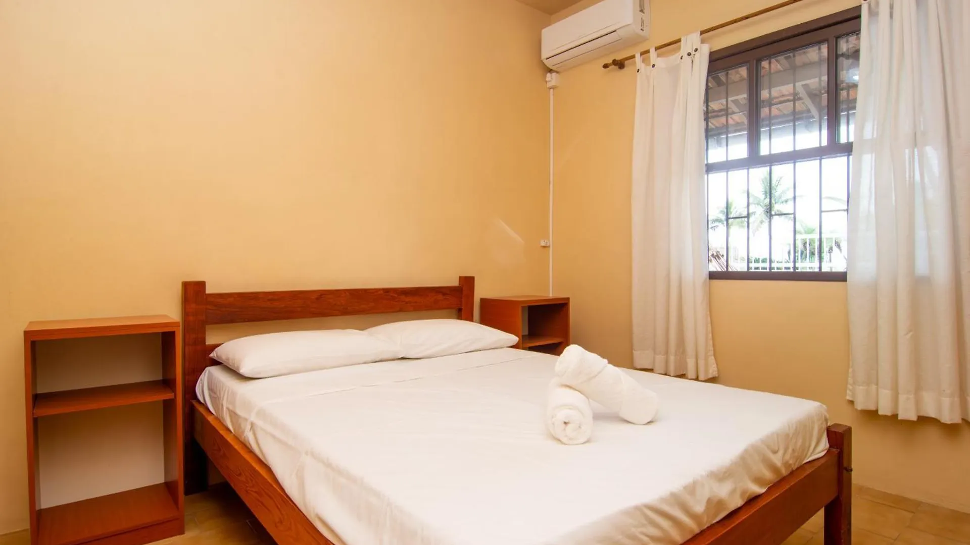 Casa Pe Na Areia, 50M Do Mar Em Canasvieiras Vp4107 Villa Florianopolis Brazil