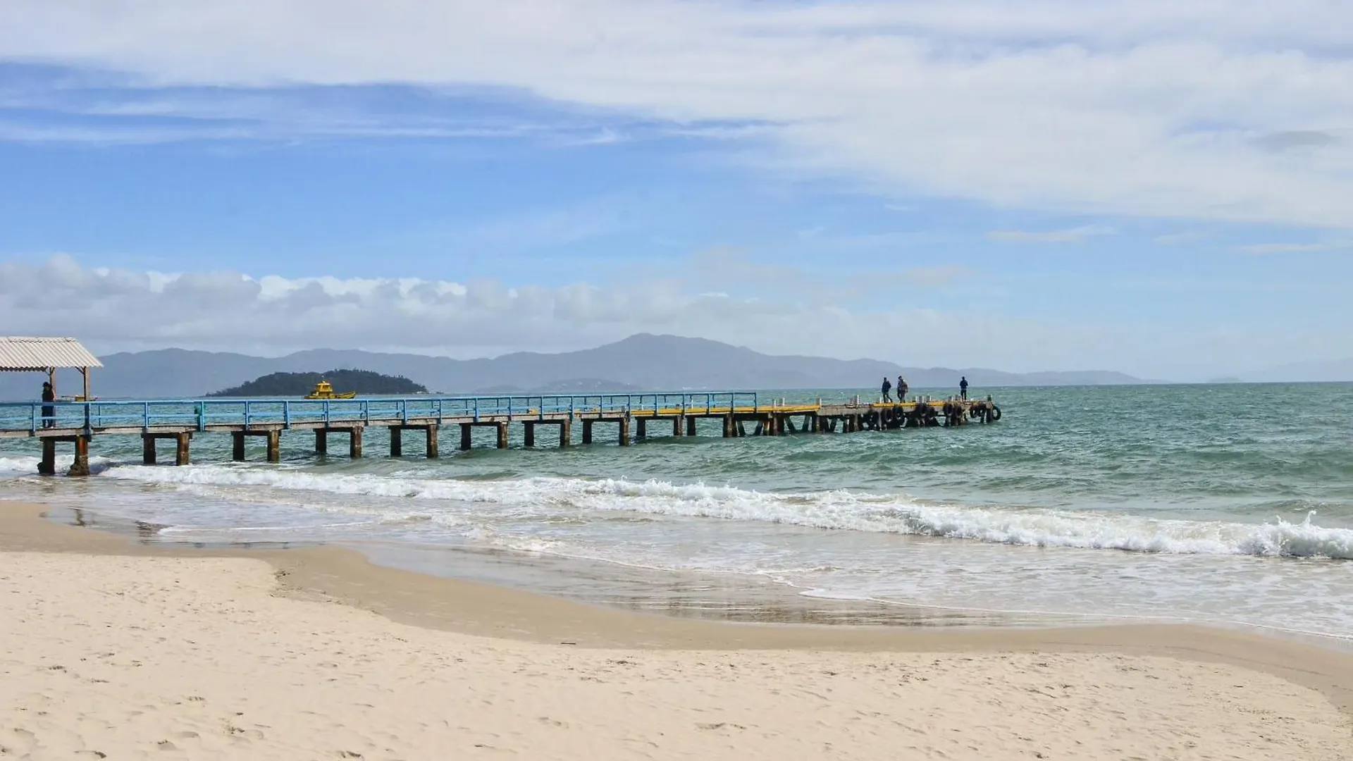 Florianópolis Casa Pe Na Areia, 50M Do Mar Em Canasvieiras Vp4107 빌라 0*,  브라질